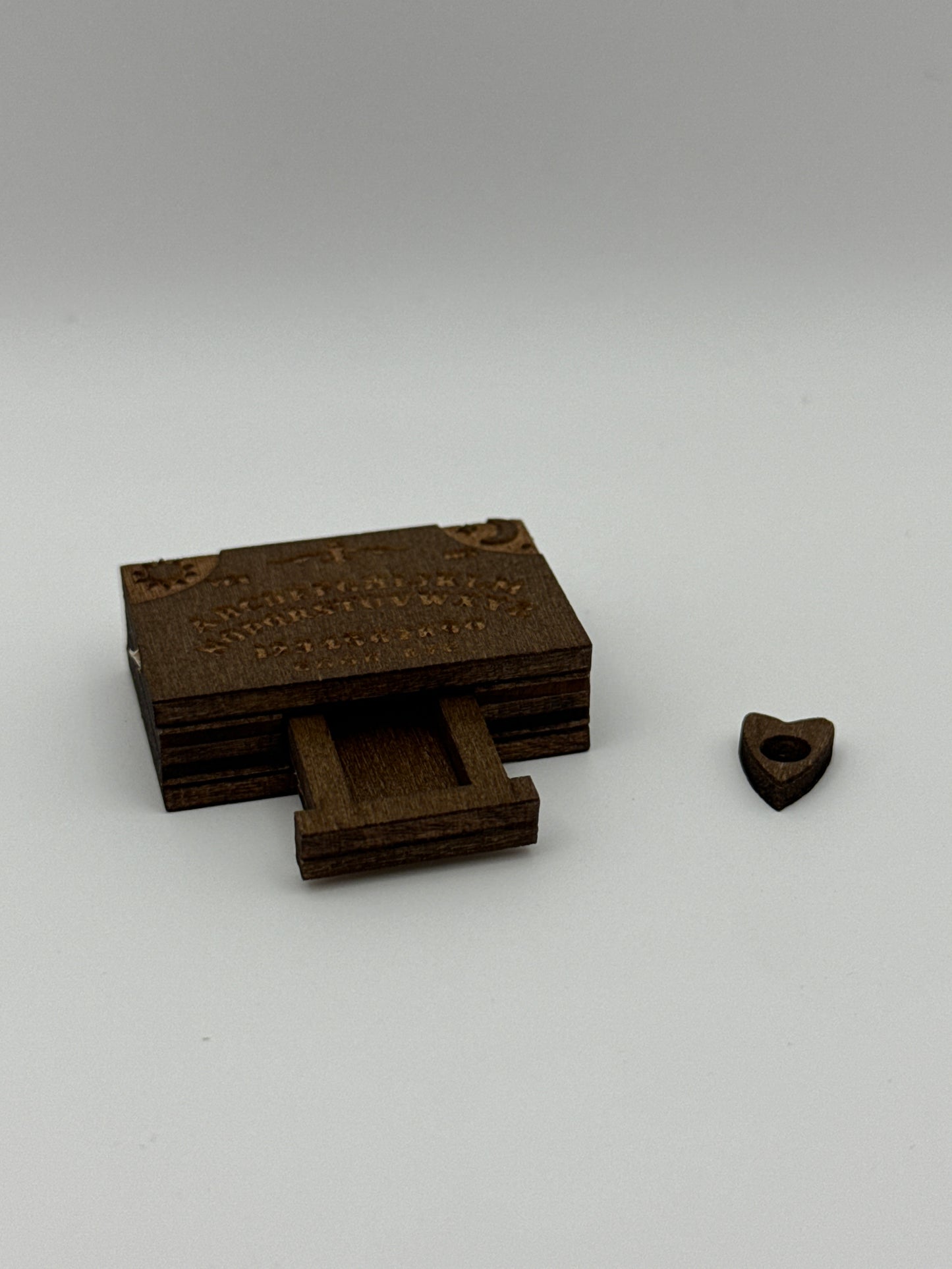 Mini Ouija Board